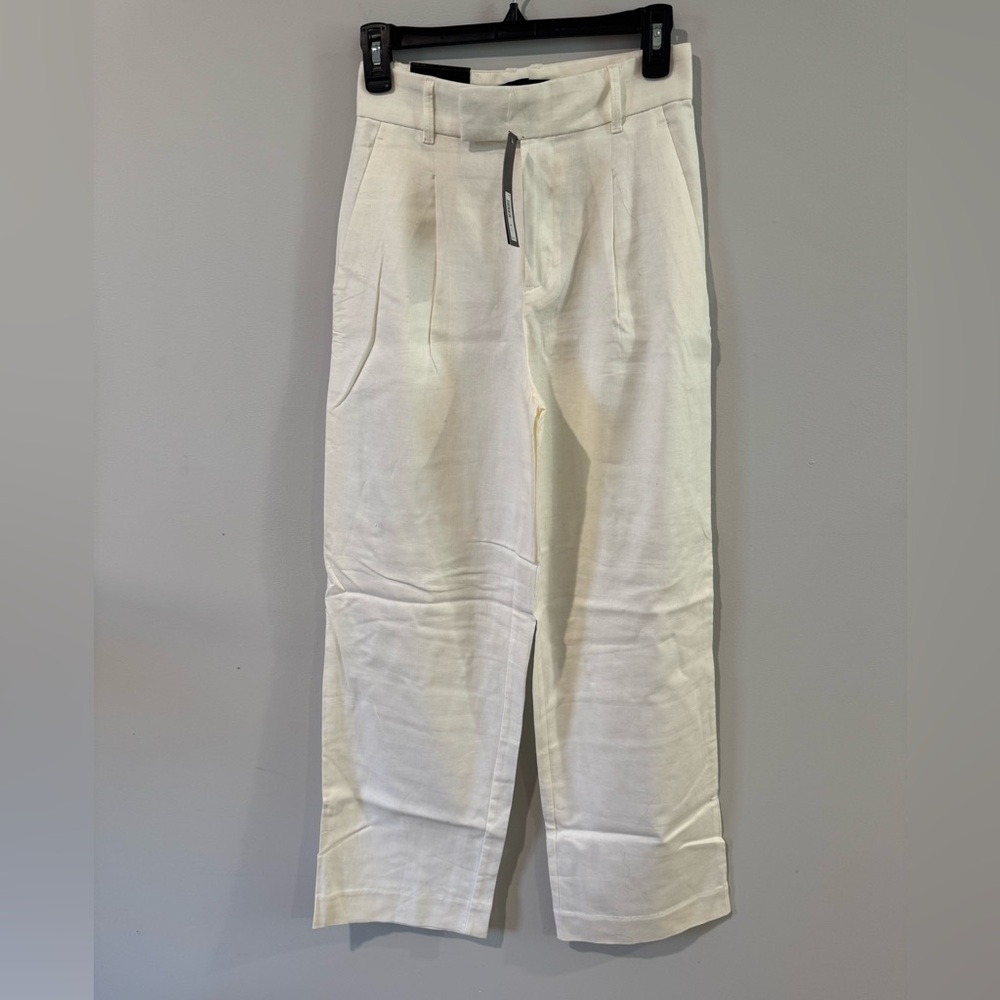 NWT Banana Republic Women's White Wide Leg Pants size 0 petite
